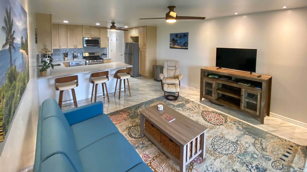 Ualapue Condo | High-End Resort Condo Nestled on Molokai Shoreline