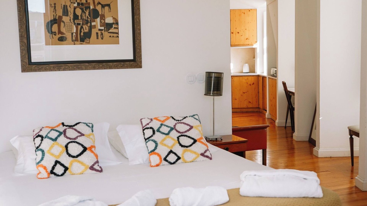 Sao Cristovao e Sao Lourenco Apartment | High-end Studio in Baixa Chiado