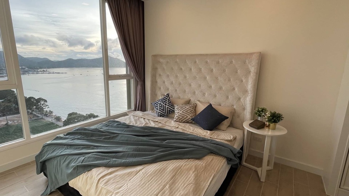 Bang Sare Condo | High-Rise 1 Bedroom Bang Sare Beach Condo: Peaceful beach 30 Mins from Pattaya