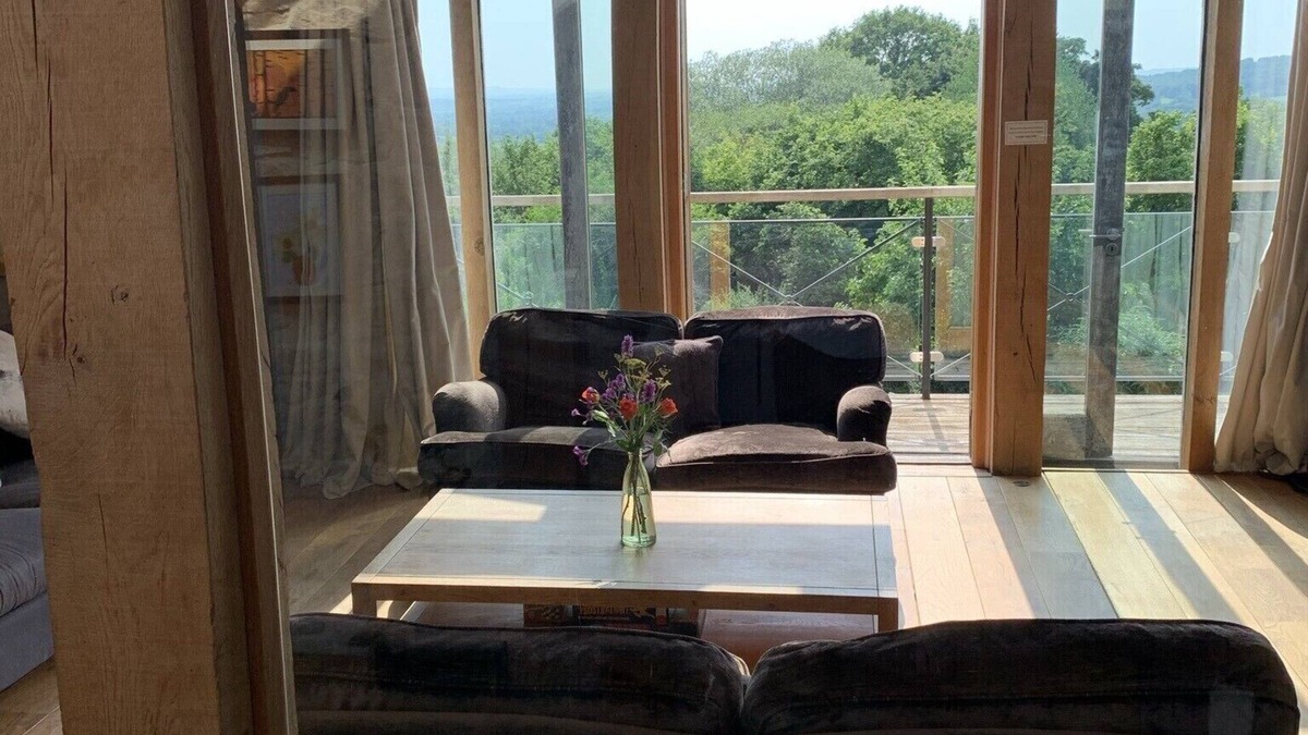Shaftesbury Cottage | High Specification House With Views To Die For!