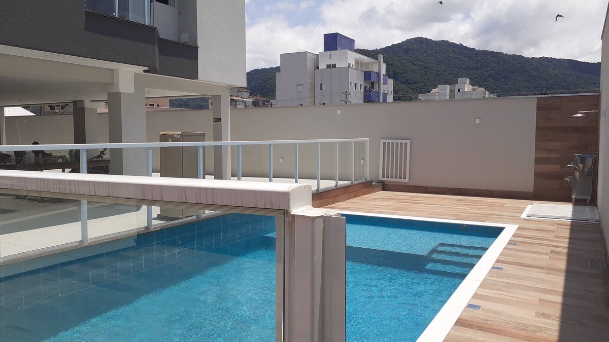 Umuarama Apartment | High Standard 2 Bedrooms 2 Bathrooms 2 Parking Spaces Pool WiFi AC Smart TV Network Balcony Gourmet