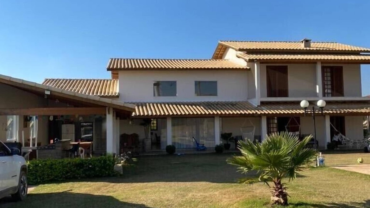 Mairinque House | High Standard Farm, KM68 Castelo Branco, Close to the Catarina Outlet