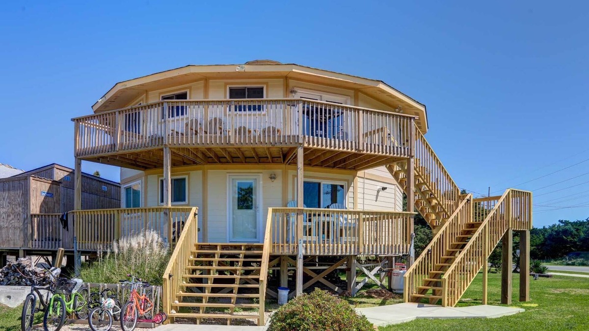 Avon Cottage | High Tide Top Floor Unit B Avon NC