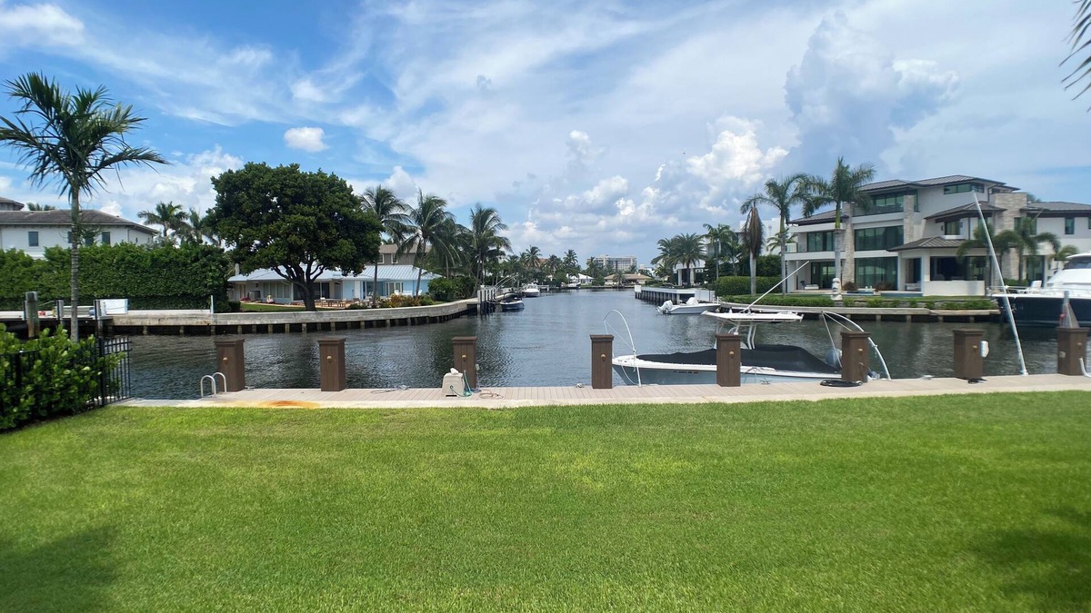 Highland Beach Condo | Highland Beach Hideaway with Dock