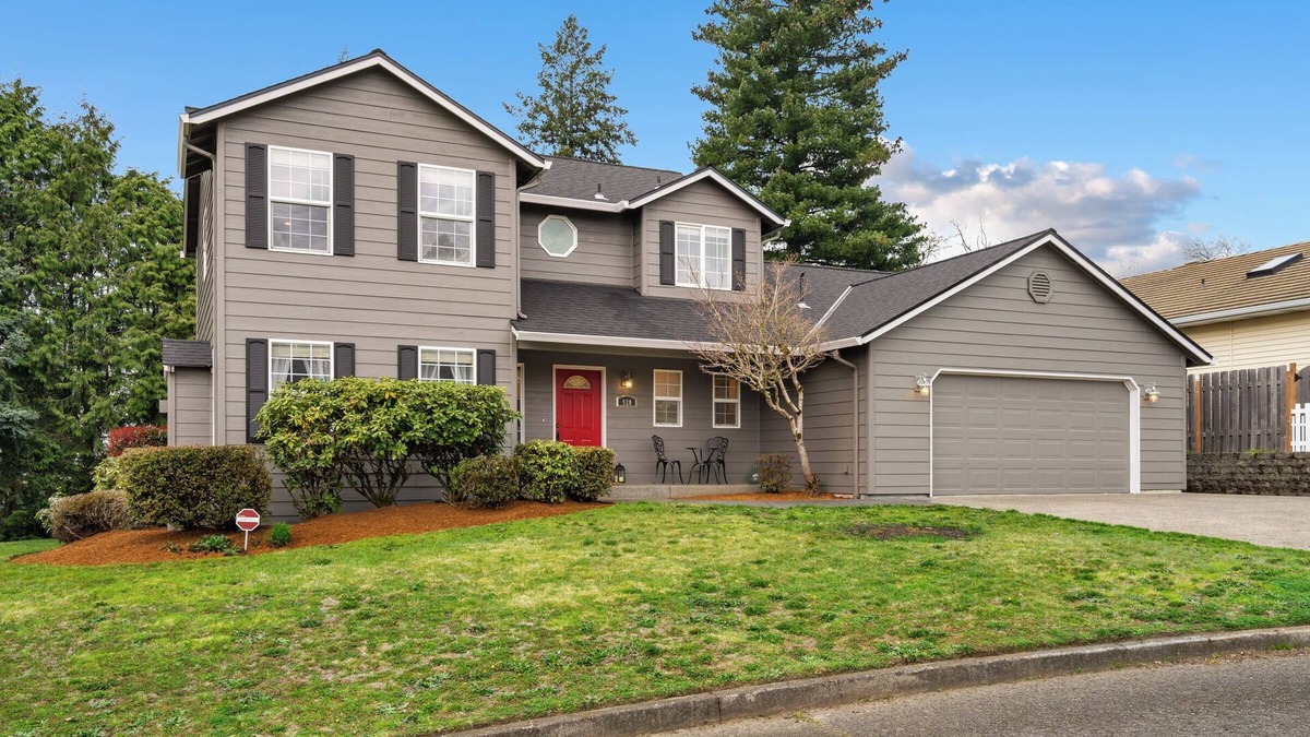 Vancouver House | HIGHLY sought, HIGHLY ranked, spacious 4 bdrm home with unbeatable location