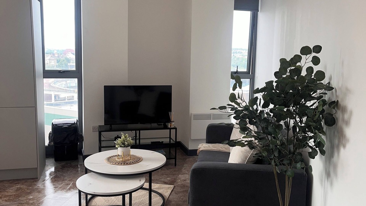 Bradford Apartment | Highpoint 2 bedroom apartment