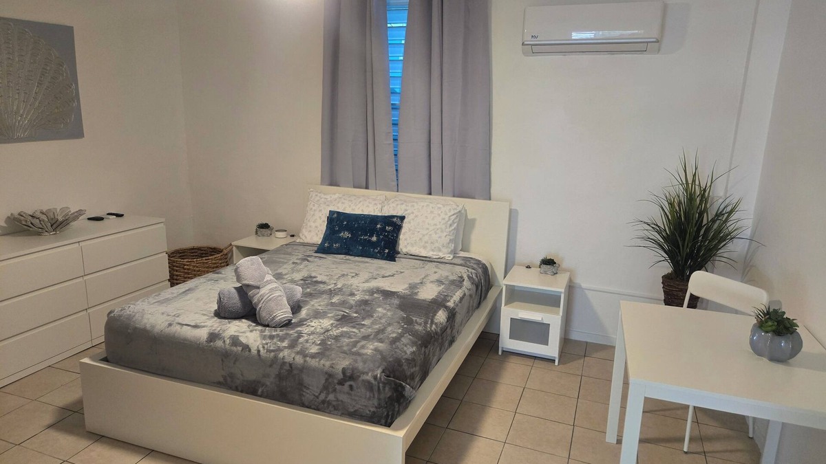 La Parguera Apartment | HighTide Guesthouse Apartment #7