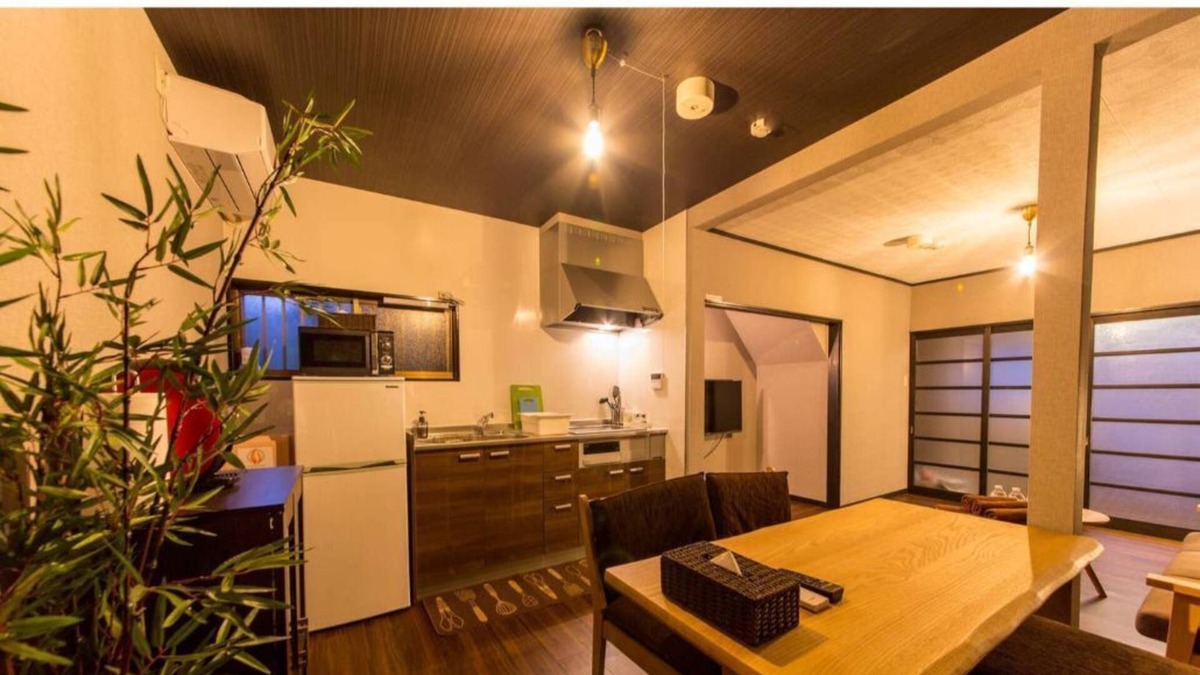Nakagyo Ward House | "Hiiragi" is a spacious and comfortable 5-minute walk from the old Japanese house JR Nijo Station!