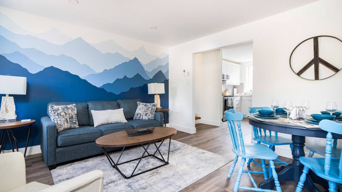 Meaford Apartment | "Hike" at Hills Meaford | 2BD Suite + Pets!