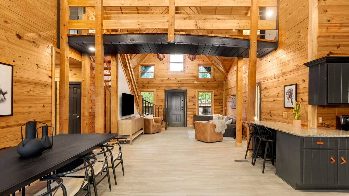 Blanco Cabin | Hill Country Luxury Cabin