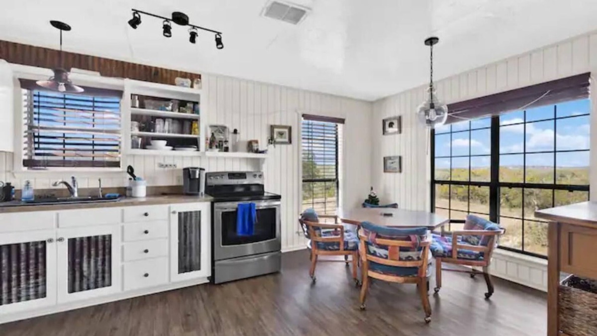 Blanco Cabin | Hill Country Ranch Cabin