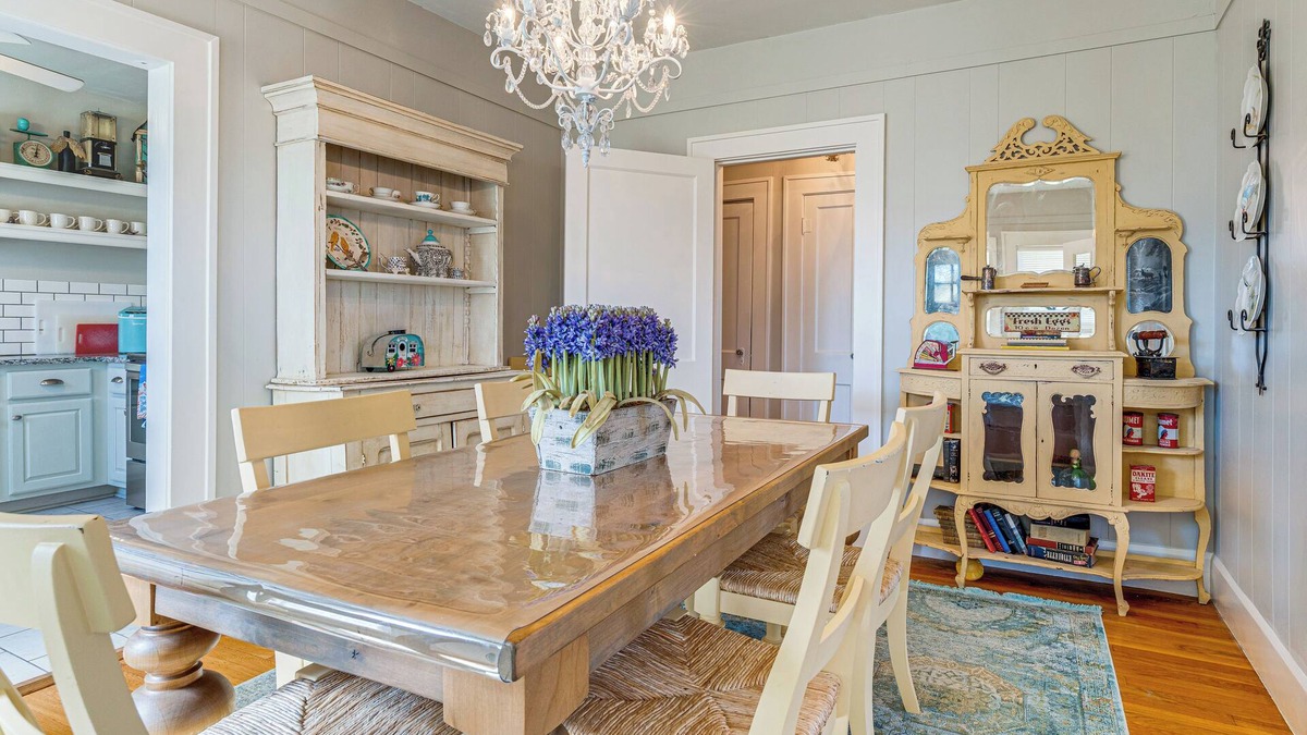 Spicewood House | Hill Country Retreat w/Lake View, Deck & Balcony