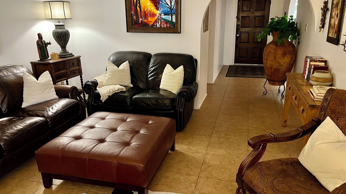 Sierra Vista House | Hill’s Southwest Sierra Retreat LLC