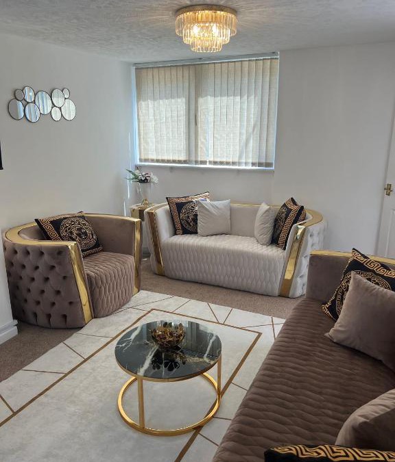 Barnstaple House | Hill's View
