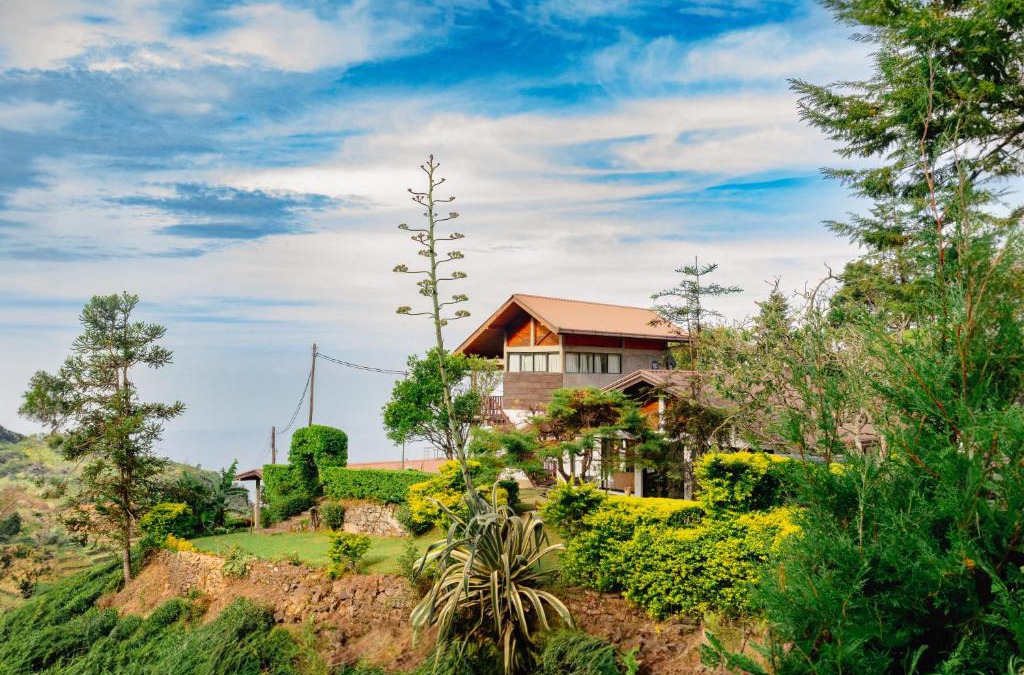 Hildummulla Cabin | Hill Safari - Tea Estate Villa