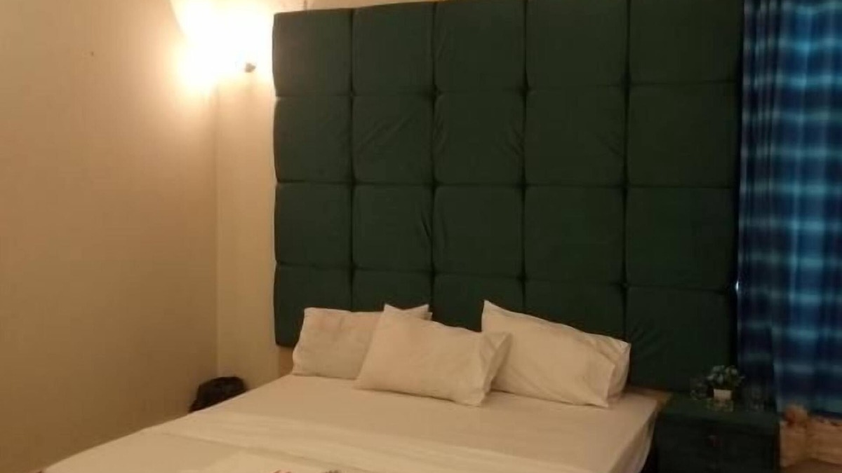 Karachi House | Hill View Guest House Karachi