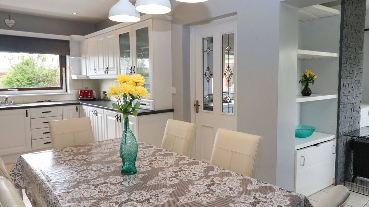 Dromin Cottage | Hillgrove House