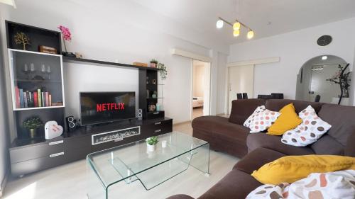 Larnaca Apartment | Hills 2bdr Seaside Makenzy Larnaka