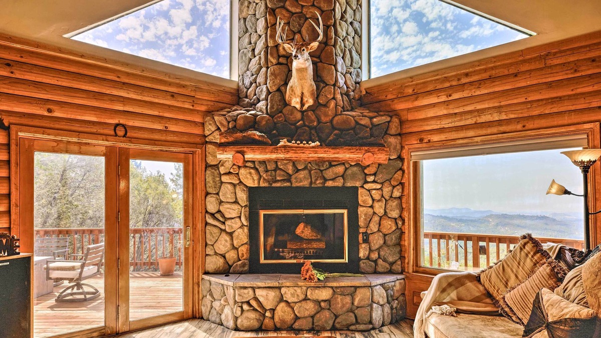 Phoenix Lake-Cedar Ridge House | Hillside cabin with spectacular views, balconies