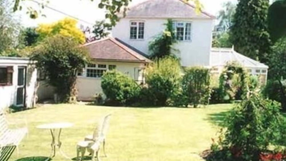 Odstock House | Hillside Self Catering