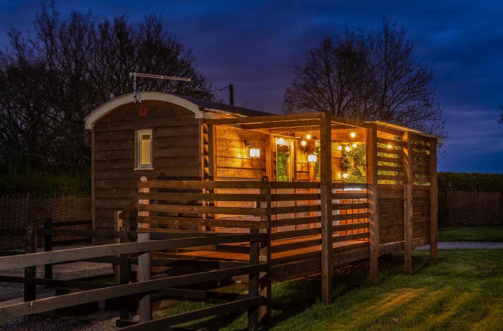Wichenford Other | Hillside View Shepherds Hut - Ockeridge Rural Retreats