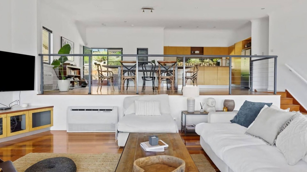 Merewether Apartment | Hilltop Hideaway Family Escape