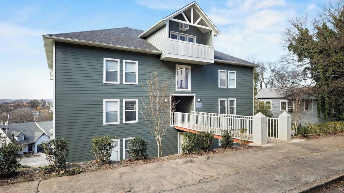 Five Points South Condo | Hilltop Hideaway- Groups/King Beds/Parking/3 Units