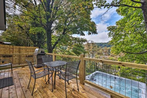 West Jefferson House | Hilltop Hideaway with Scenic Views and Hot Tub!