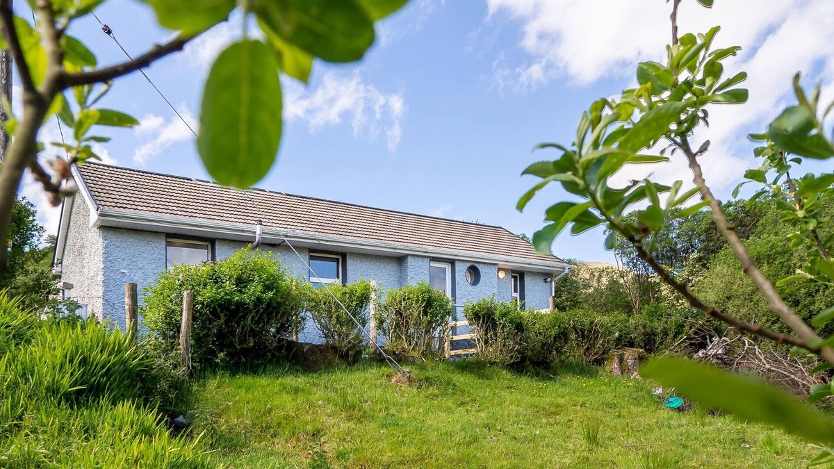 Leenane Cottage | Hillview House - Leenane