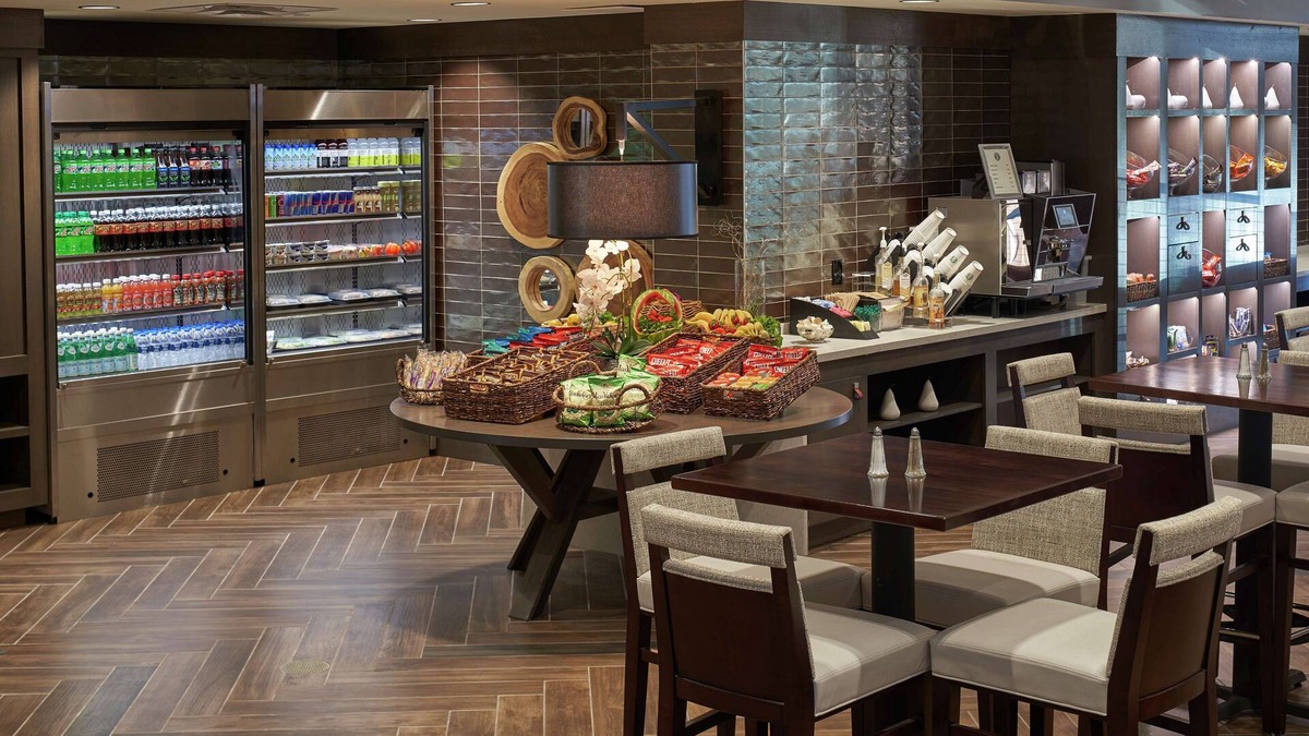 Florence Hotel | Hilton Cincinnati Airport