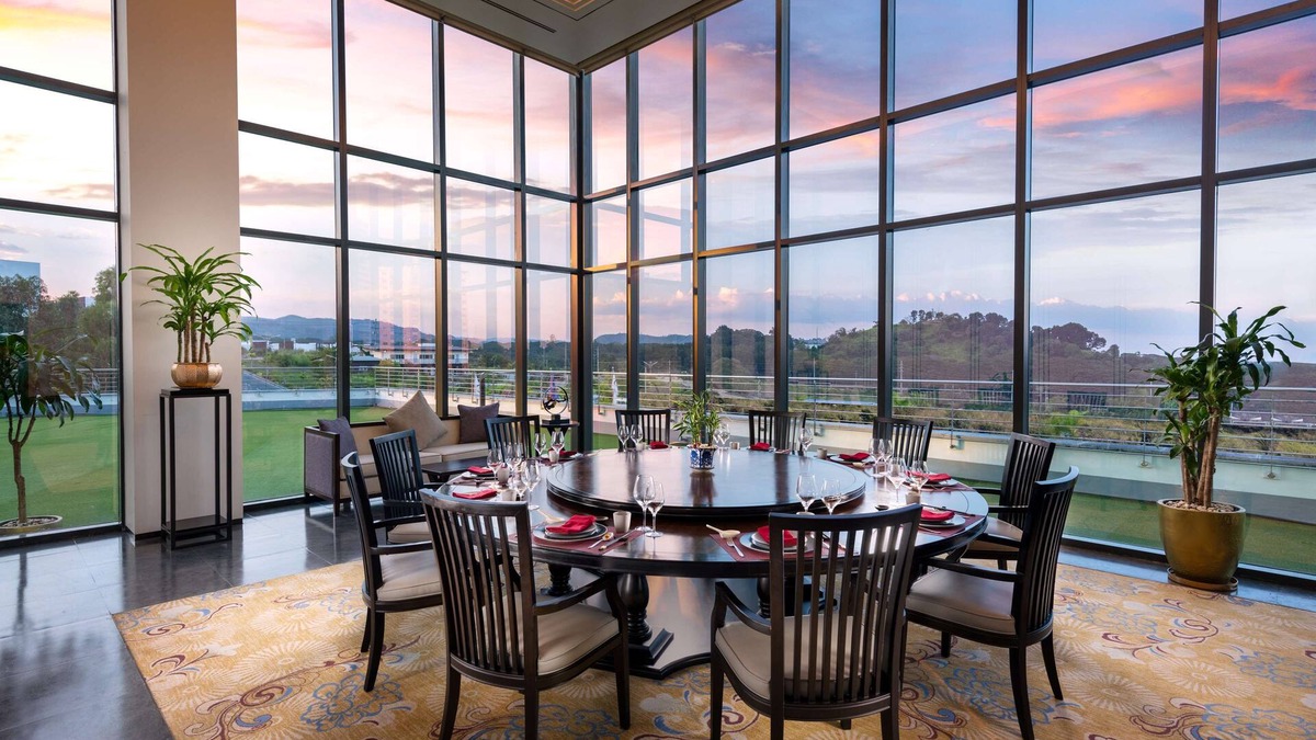 Clark Resort | Hilton Clark Sun Valley Resort