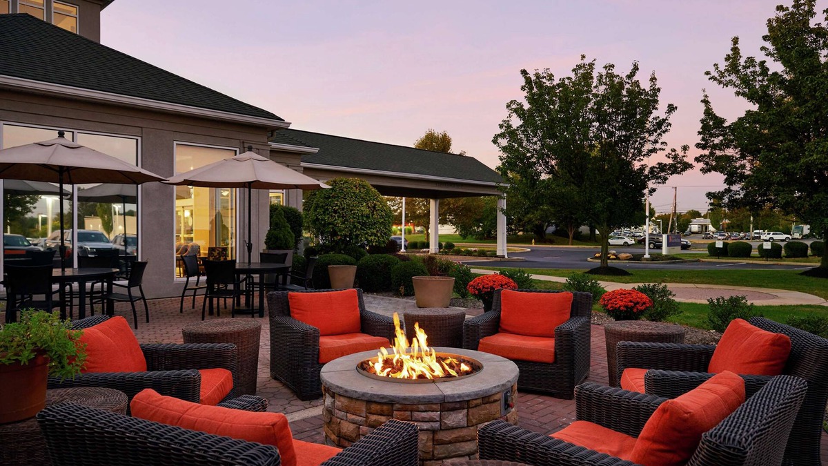 Breinigsville Hotel | Hilton Garden Inn Allentown West