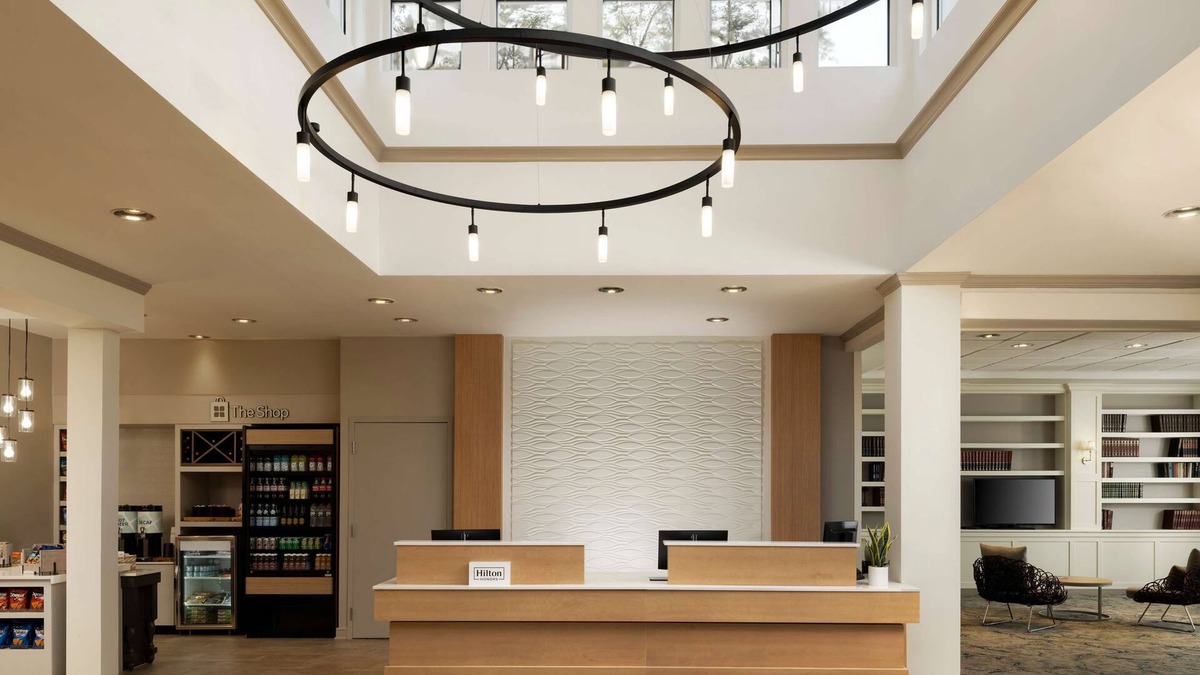 Burlington Hotel | Hilton Garden Inn Boston-Burlington