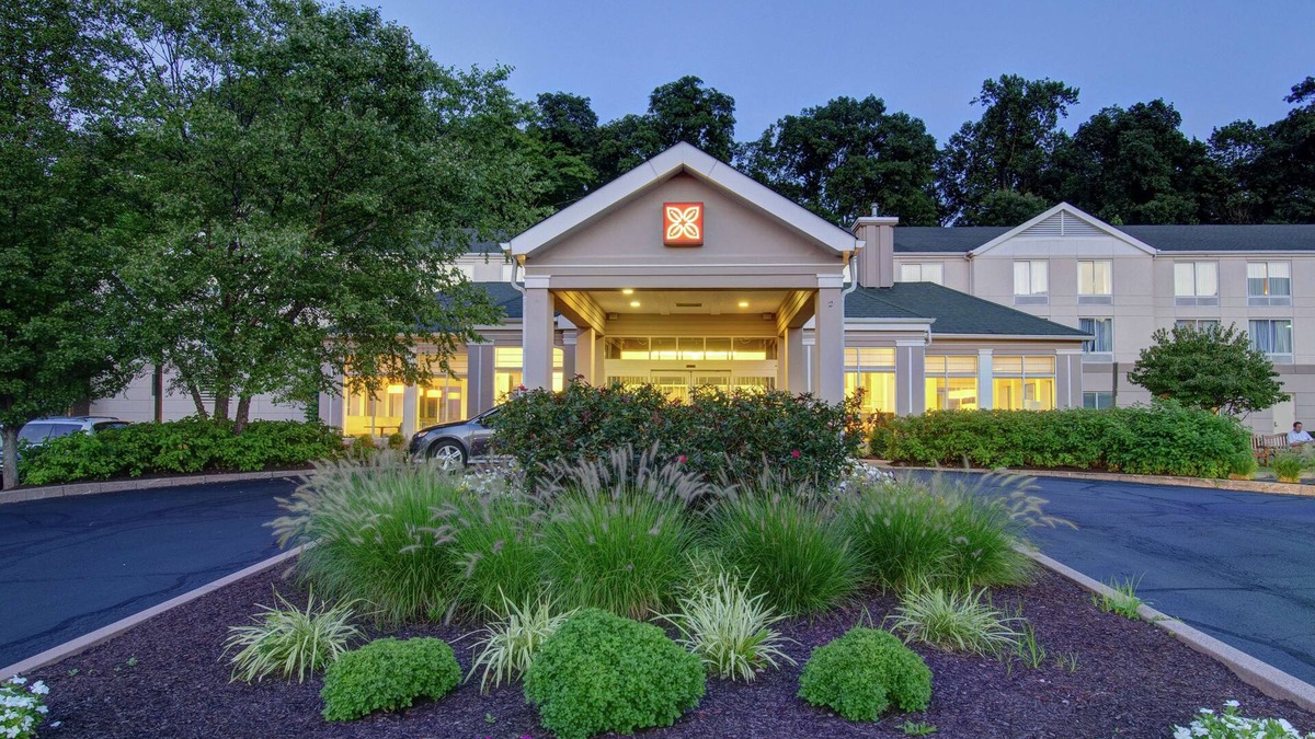 Norwalk Hotel | Hilton Garden Inn Norwalk