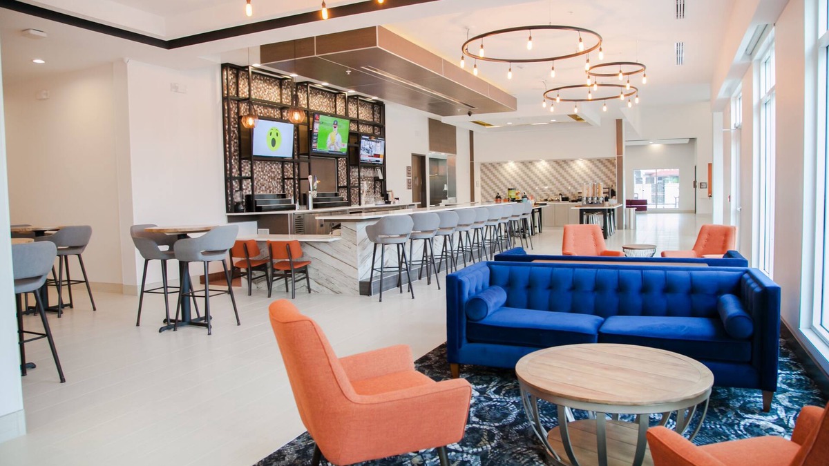 Lutz Hotel | Hilton Garden Inn Tampa Suncoast Parkway