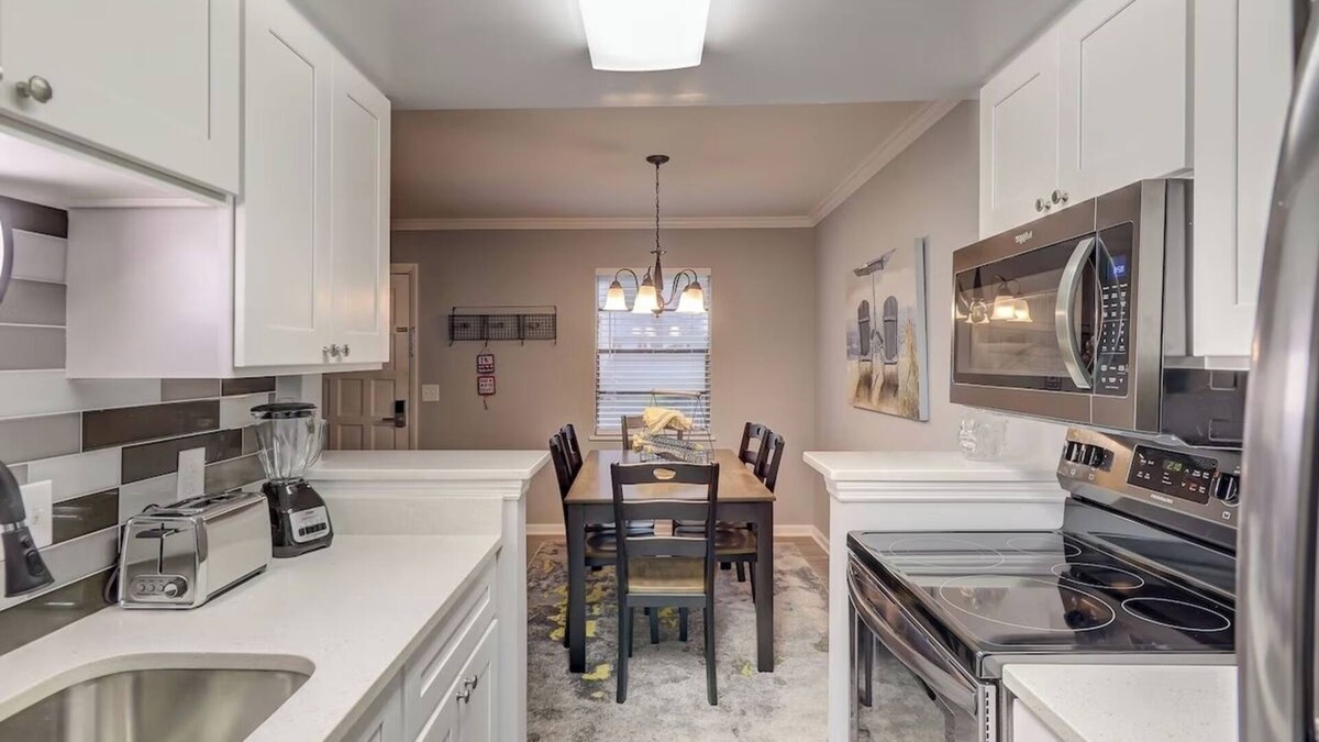 Palmetto Dunes Cottage | Hilton Head 2BR Townhouse Walk to Shops & Dining
