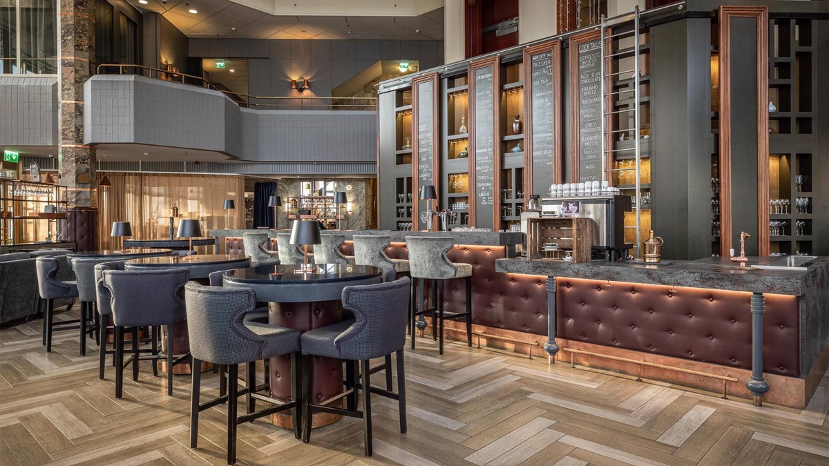 Kallio Hotel | Hilton Helsinki Strand