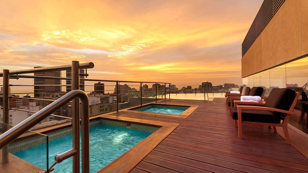 Leuro Hotel | Hilton Lima Miraflores