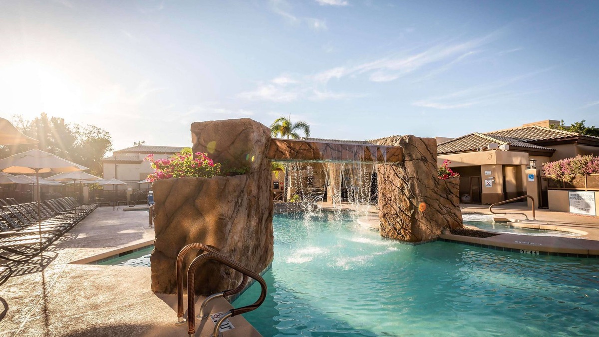North Scottsdale Resort | Hilton Vacation Club Scottsdale Villa Mirage