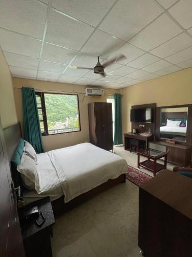 Tapovan House | Himalayas