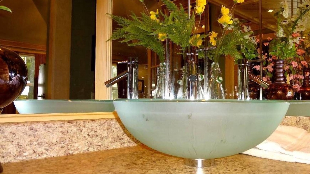 Bar Harbor Hotel | Hinckley's Dreamwood Cottages