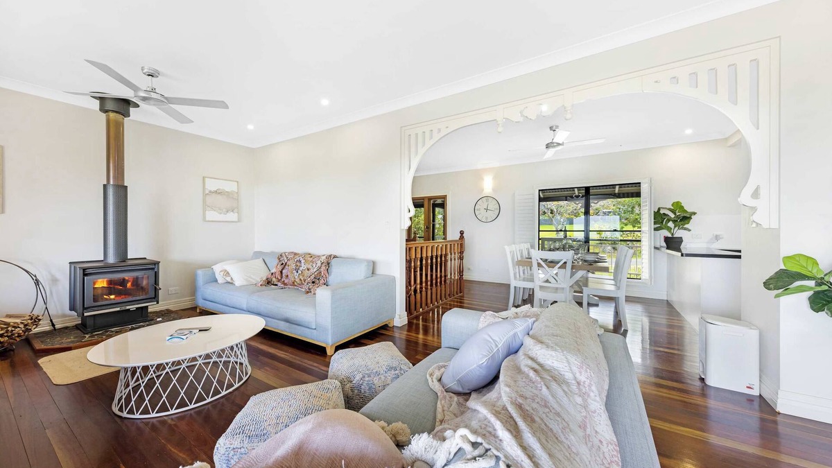 Mount Mellum House | Hinterland Horizon Retreat - Ocean & Country Views