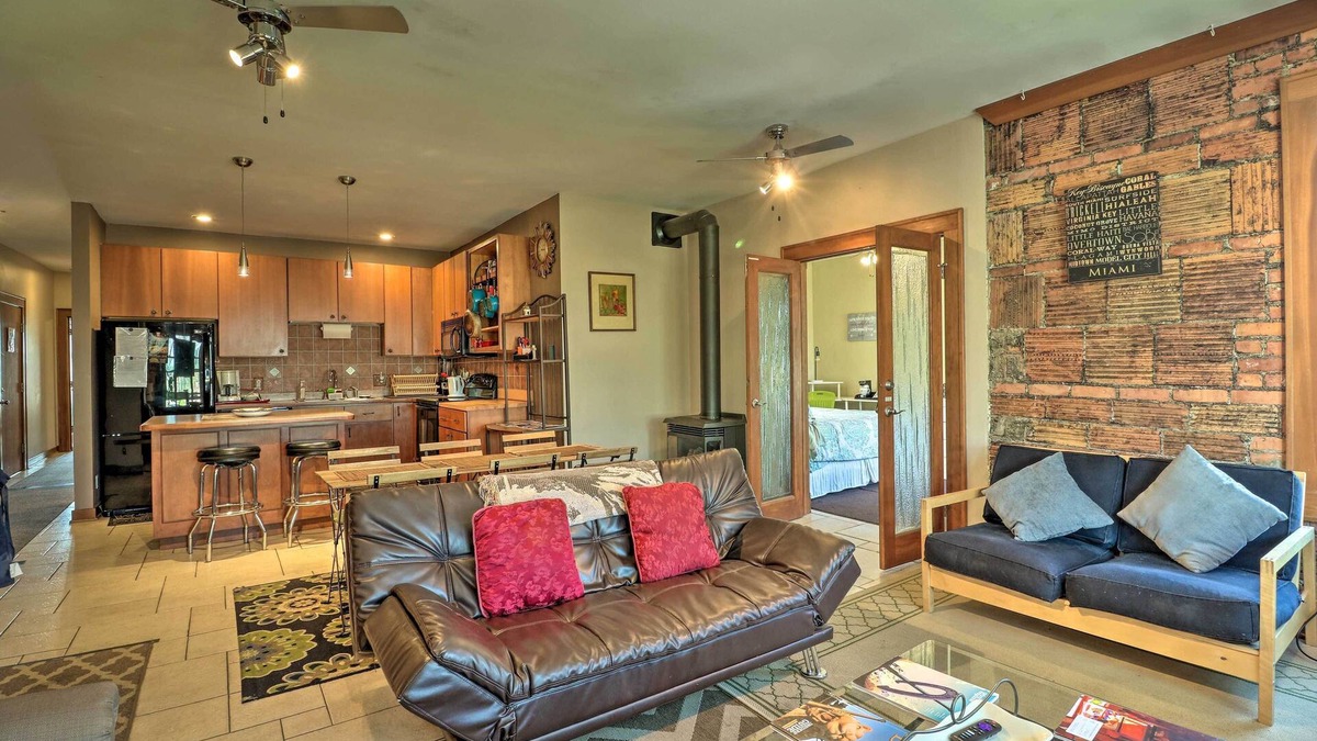 Woodbridge Condo | Hip Midtown Detroit Hub, Walk to Woodward Ave