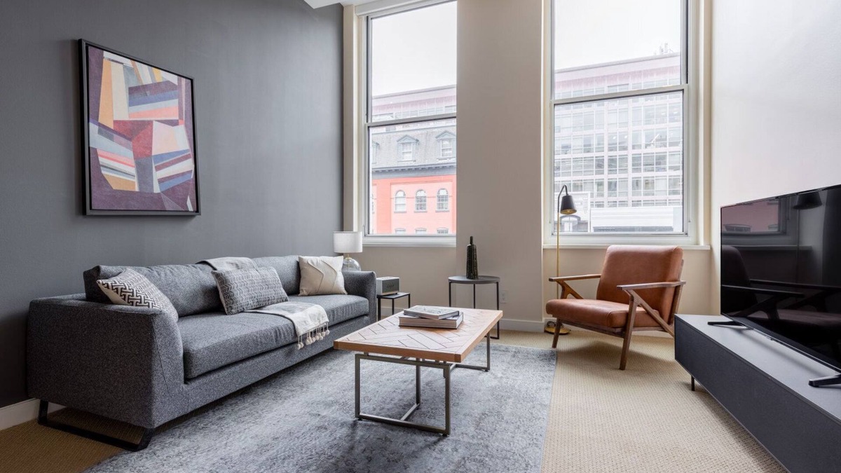 Penn Quarter Apartment | Hip Penn Quarter 1BR w/Gym, W/D, Pool, nr. National Mall by Blueground