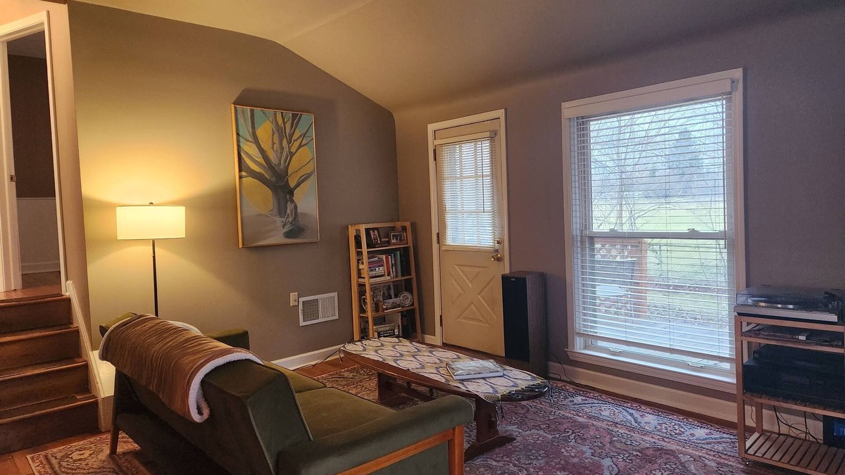 Ann Arbor Condo | Historic 2-bedroom home, in delightful eastside Ann Arbor, walkable and quiet.