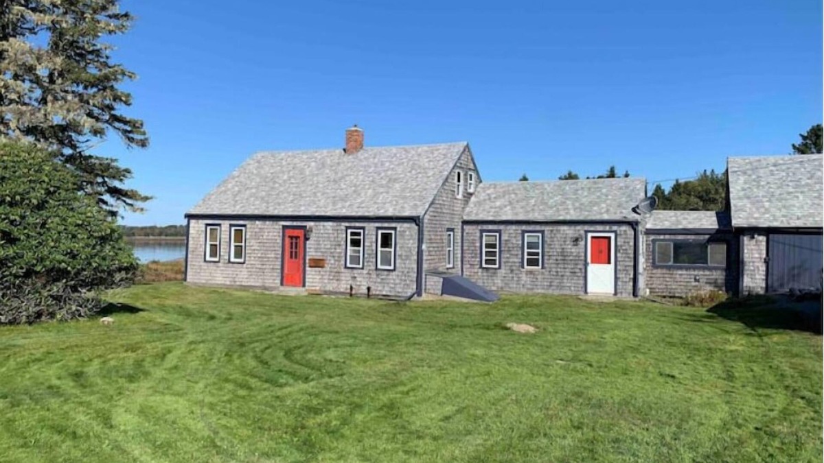 Roque Bluffs Cottage | Historic 2-bedroom cottage surrounded by Roque Bluffs State Park-steps to beach