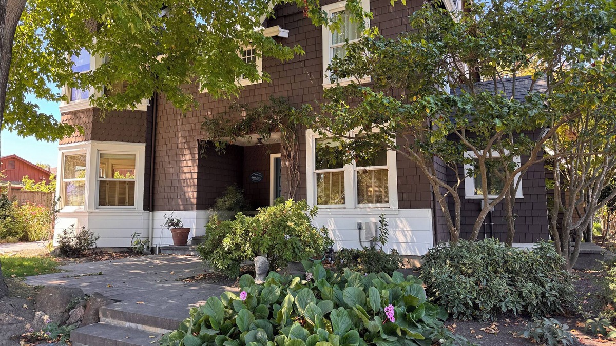 Eastside Santa Cruz House | Historic 3-bedroom farmhouse, 2 fireplaces and pool in Santa Cruz-near beaches!