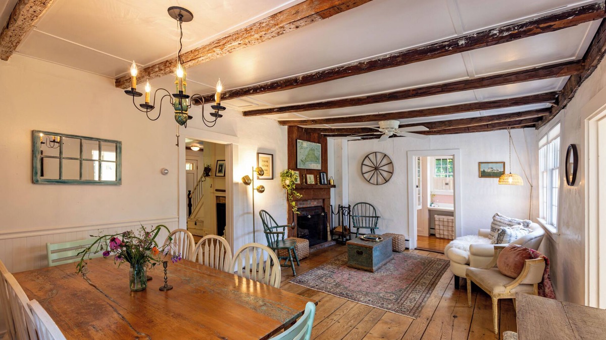 West Tisbury House | Historic 4-bedroom Farmhouse on Martha's Vineyard