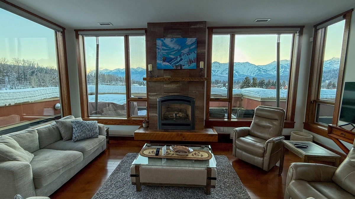 East Kootenay Condo | Historic 901 | Penthouse with Incredible Views