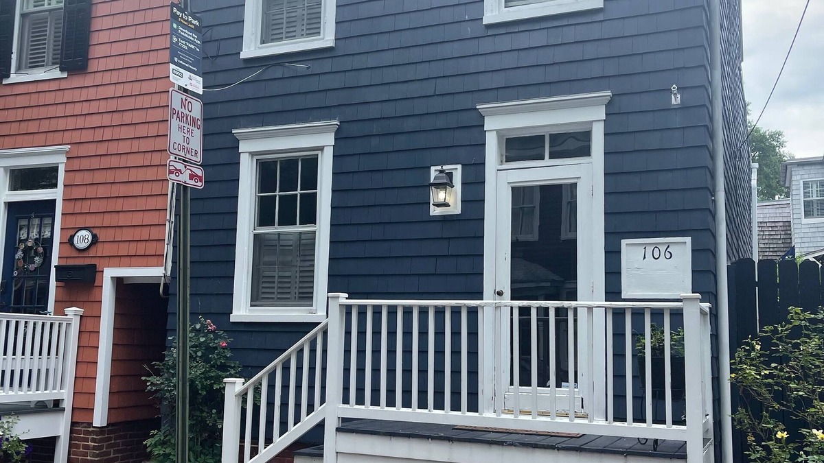 Murray Hill House | Historic Annapolis Home 1.5 blocks from center of town.
